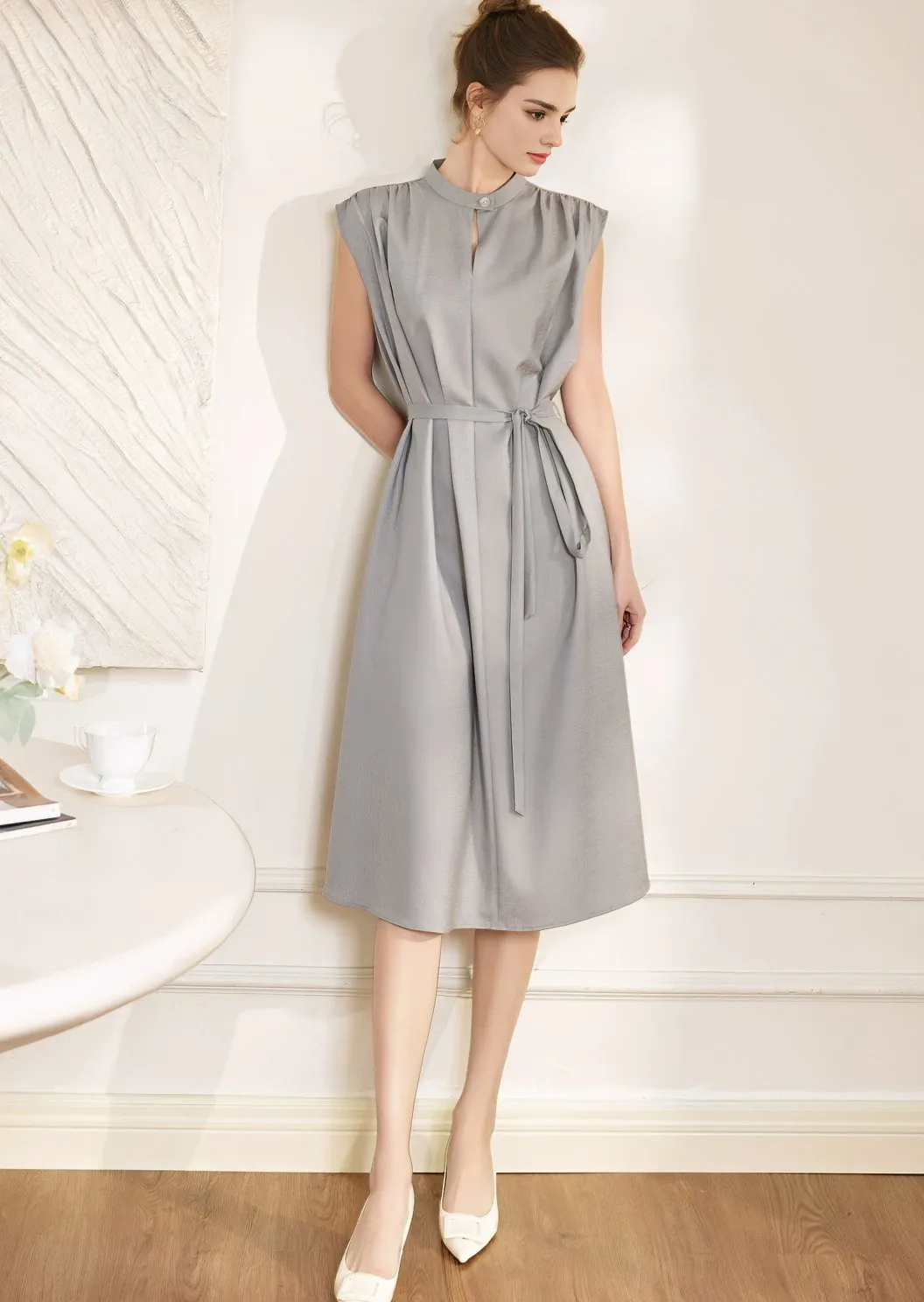 COLLARLESS MIDI DRESS