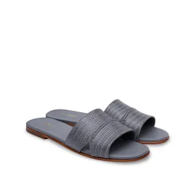 Flat Sandals w/ Lizard and Piping in Grey