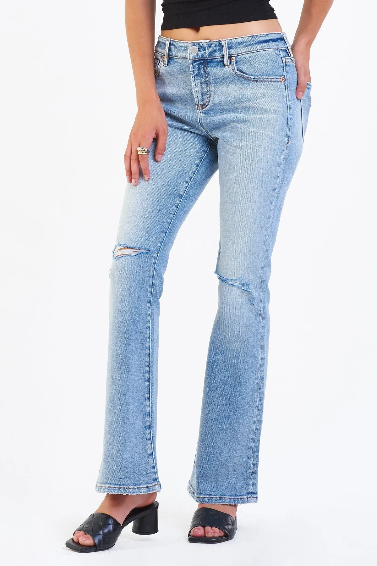 Jaxtyn Rosemont Bootcut Jeans
