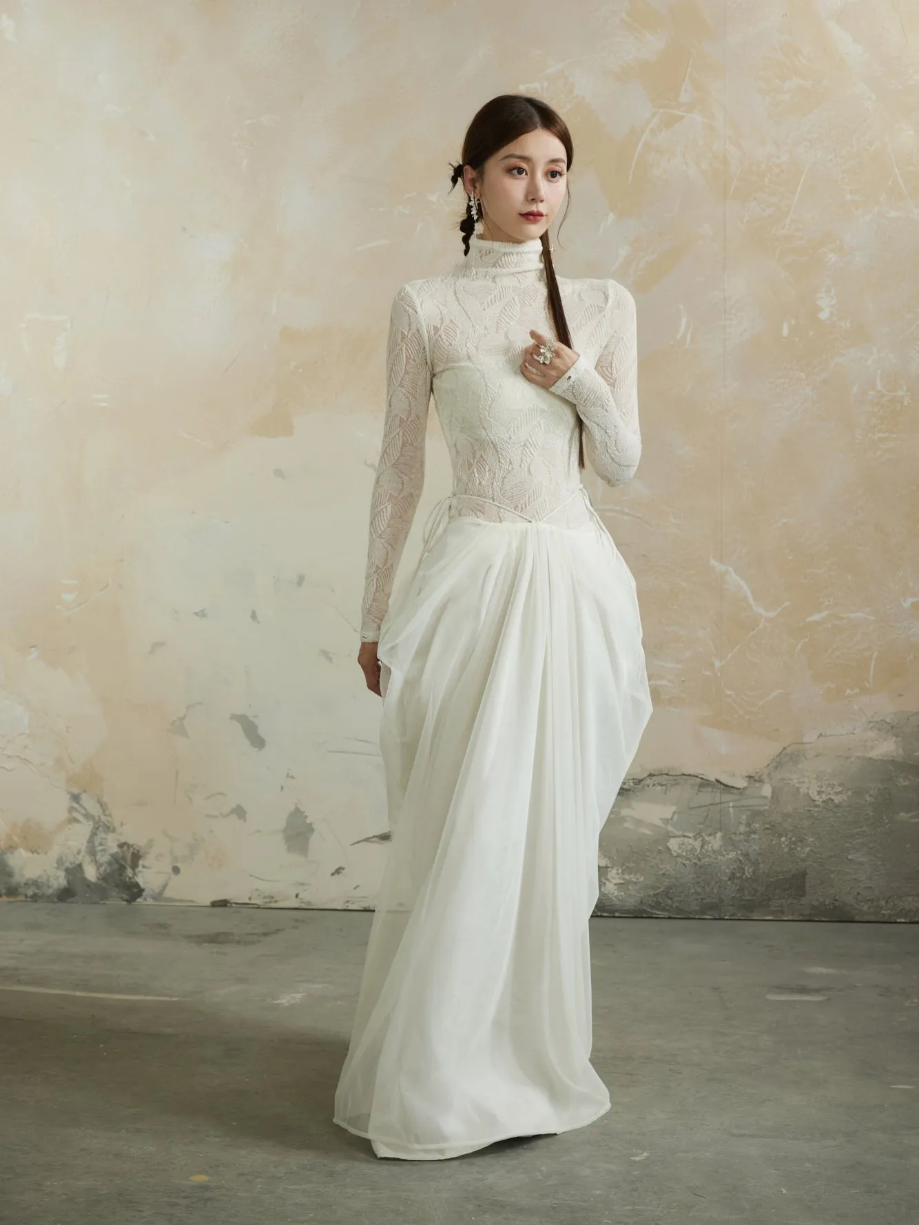 Lace Sheer Flower High-Neck Feminine Classy Knit