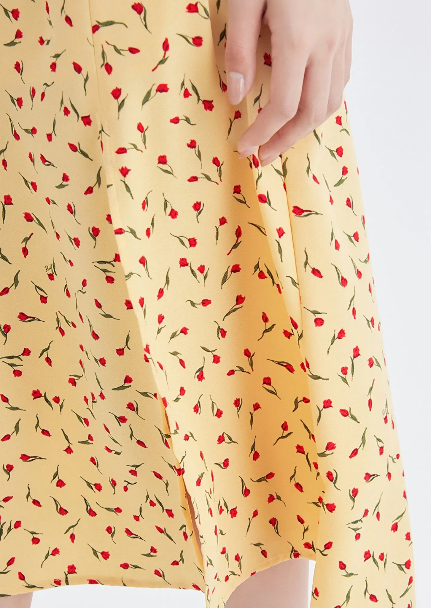 SMALL FLOWER PUFF SLEEVE DRESS